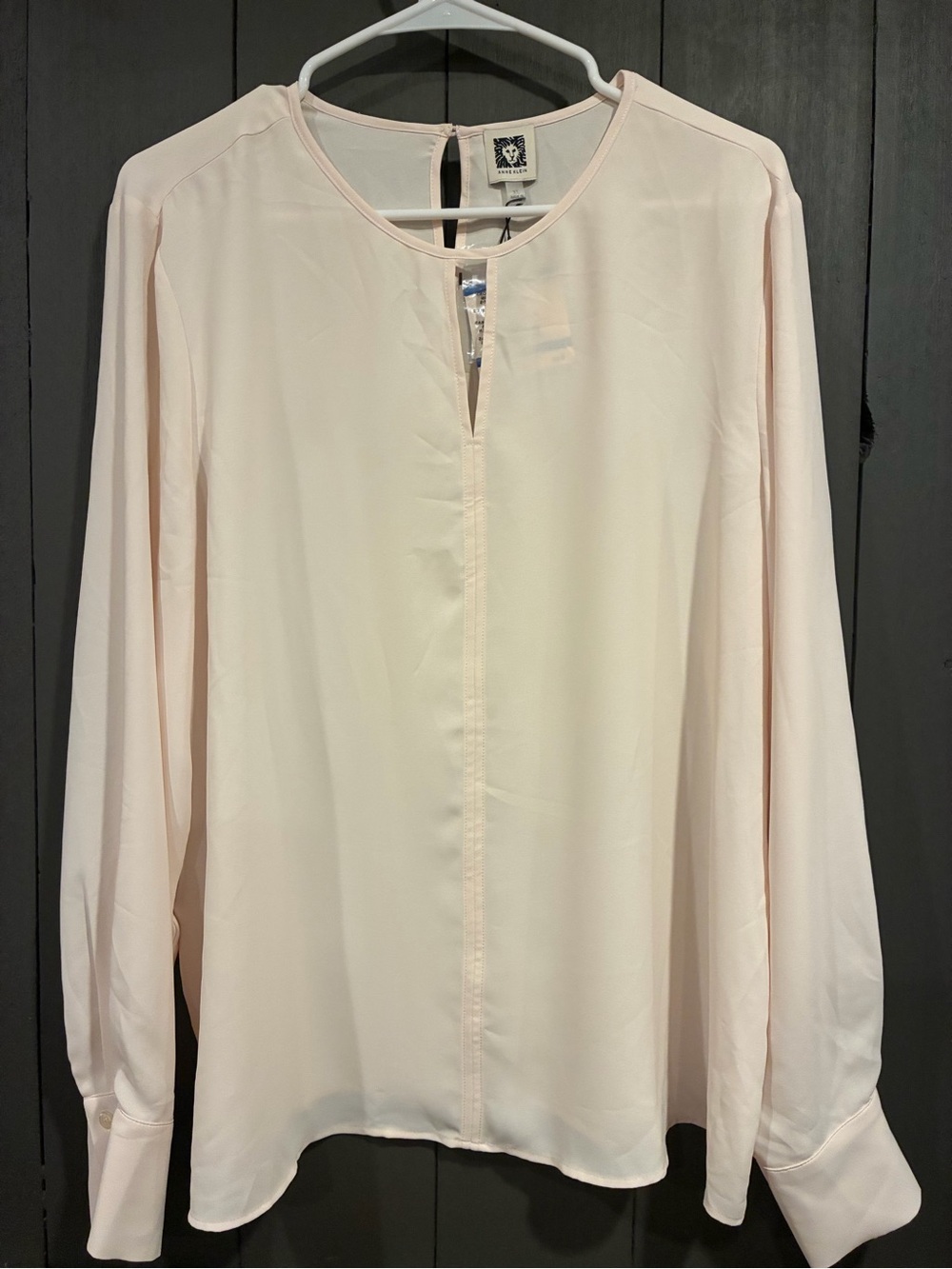 Anne Klein ivory Long-Sleeve Keyhole Blouse NWT